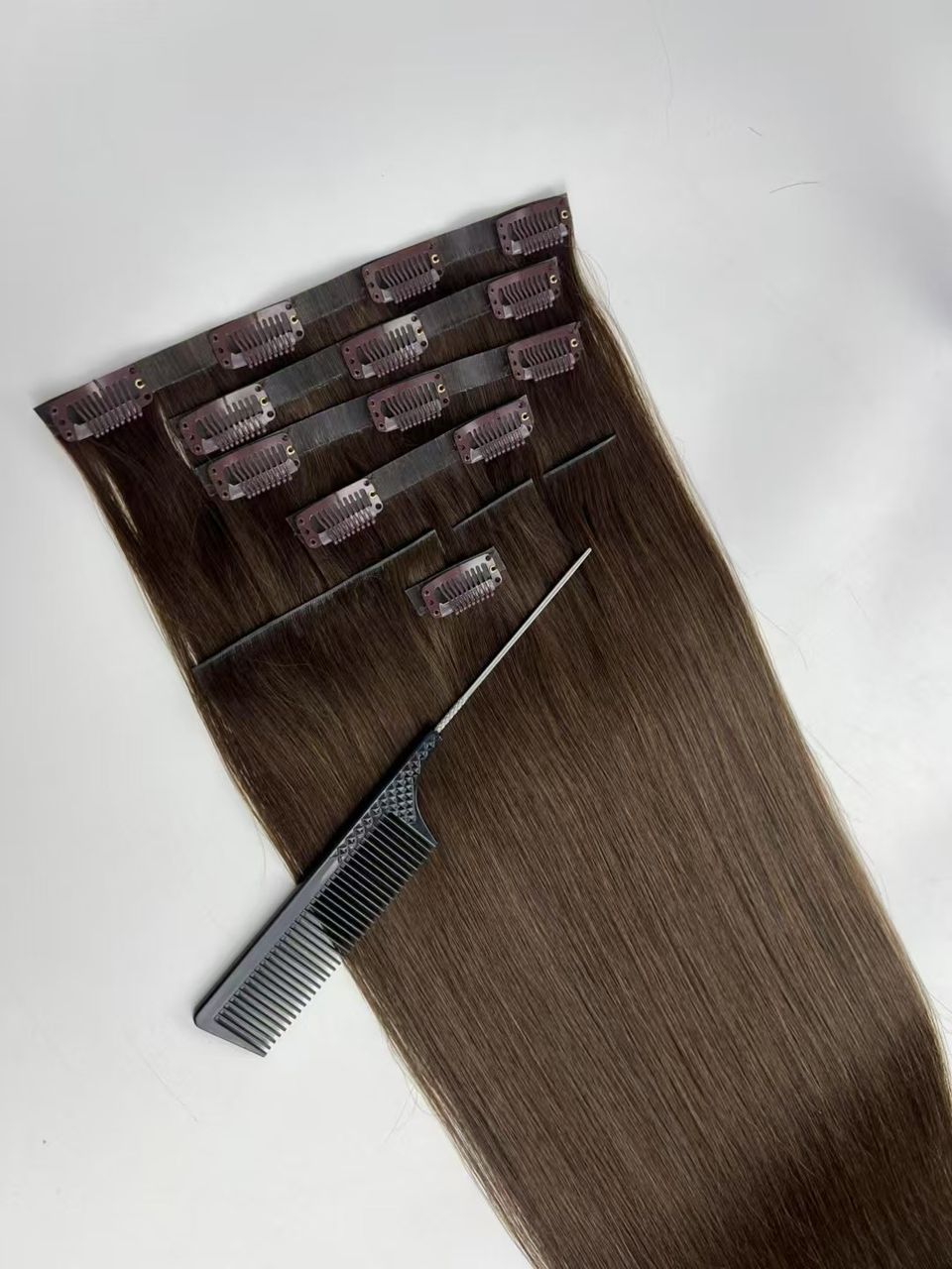 Double drawn straight PU clip-in extensions in 10A virgin hair, product photo