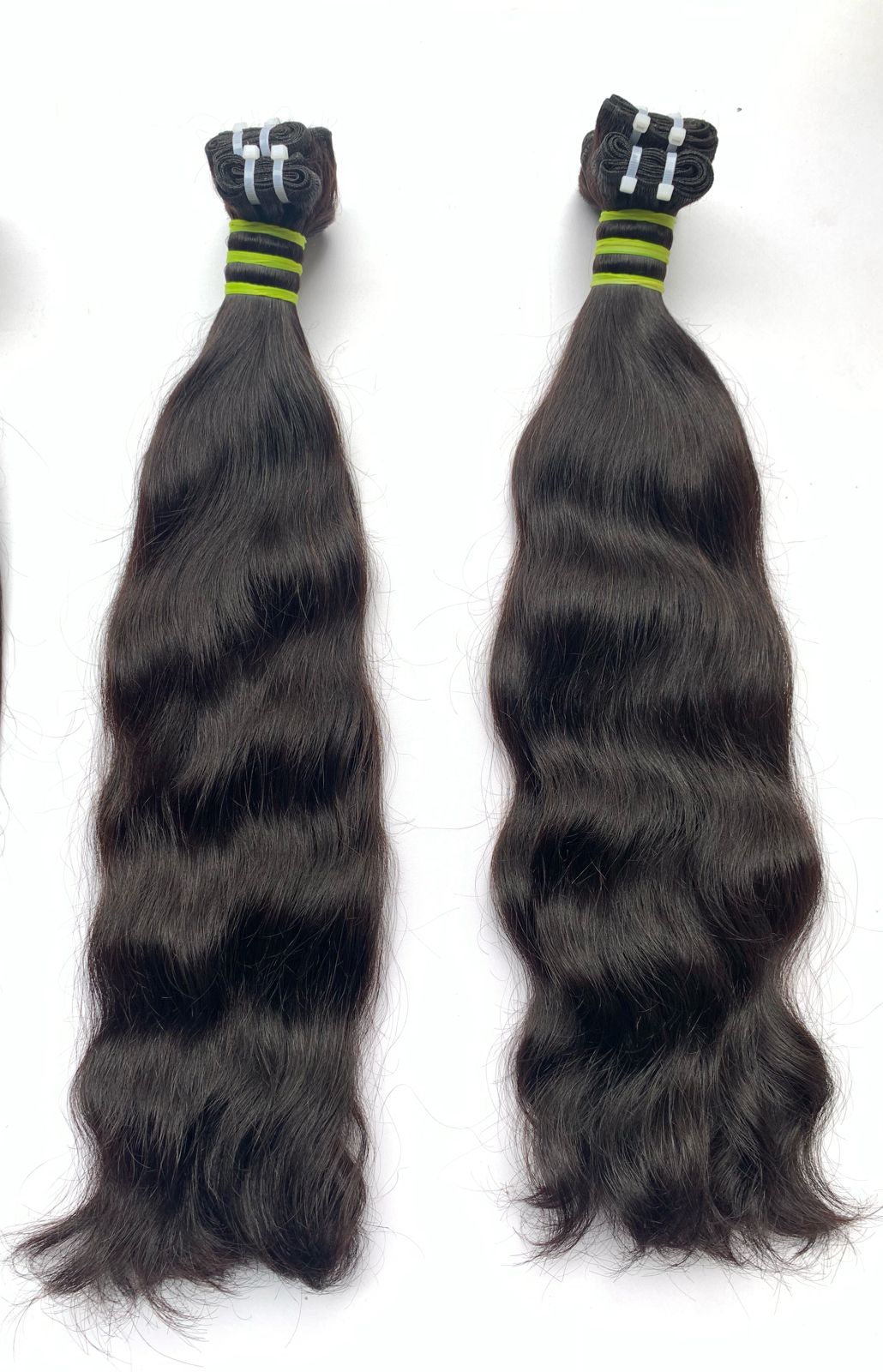 Double drawn raw North Indian natural wave weft bundles
