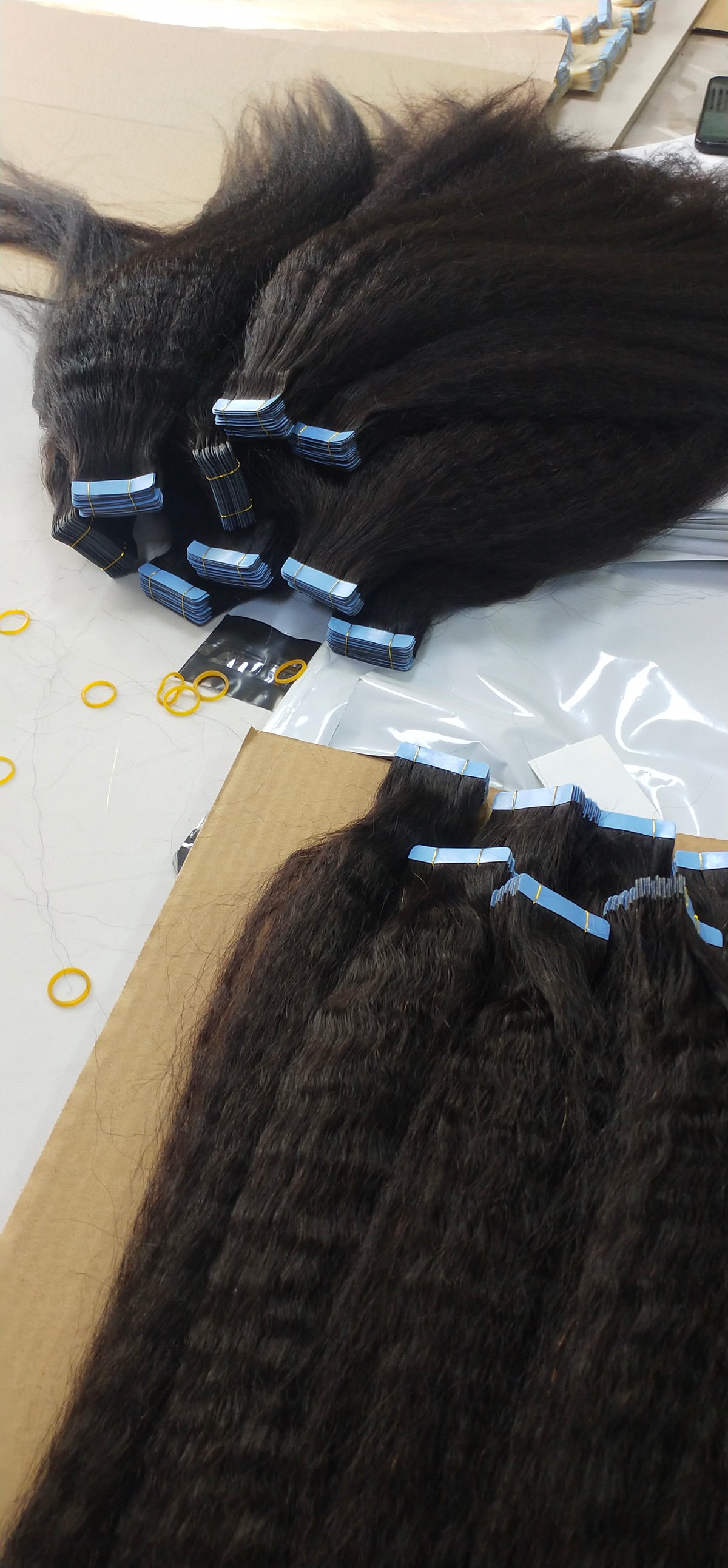 Kinky straight 9A virgin hair tape-in extensions, product view